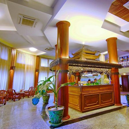 Shwe Ingyinn Hotel Mandalay Buitenkant foto