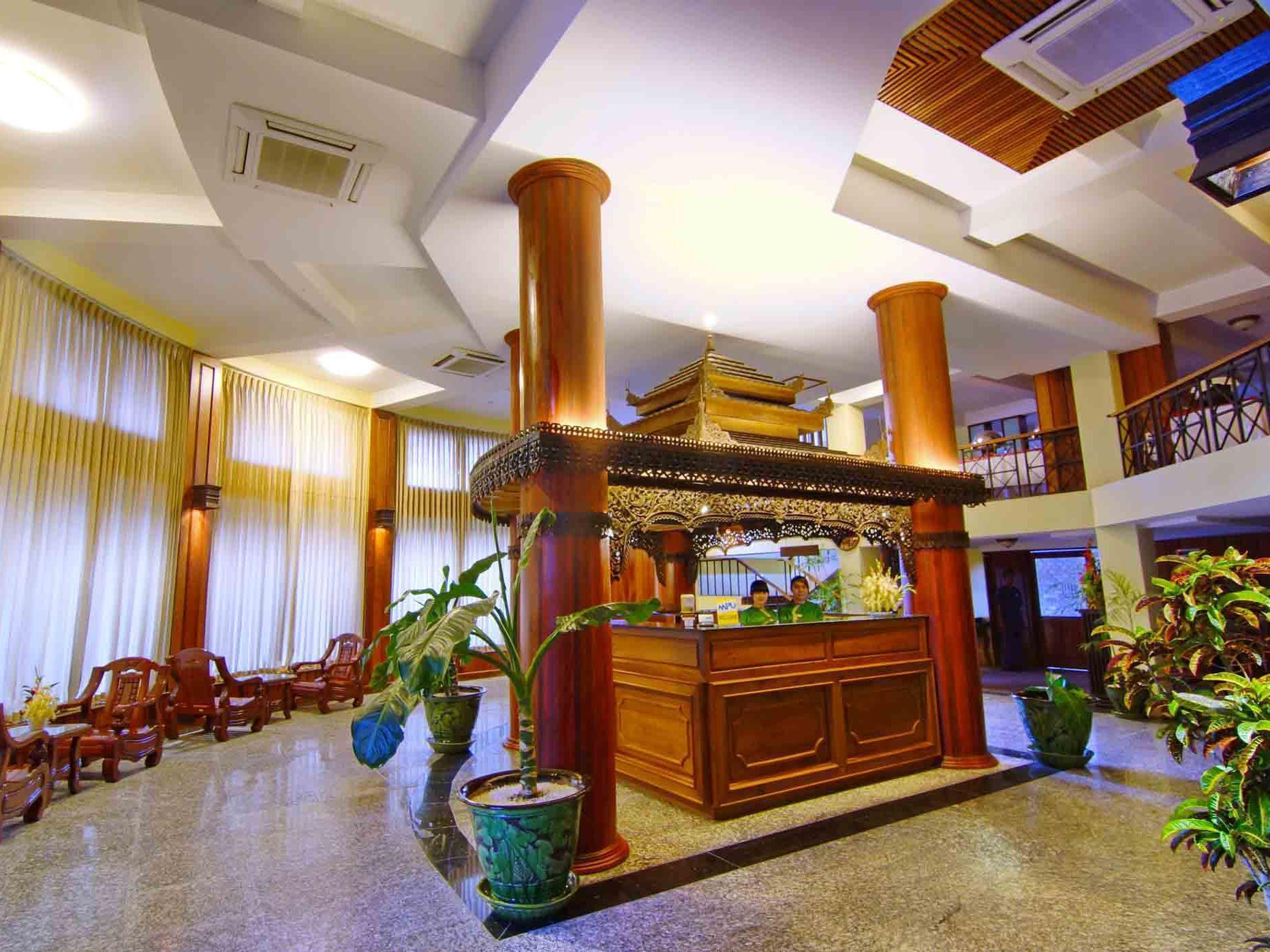 Shwe Ingyinn Hotel Mandalay Buitenkant foto