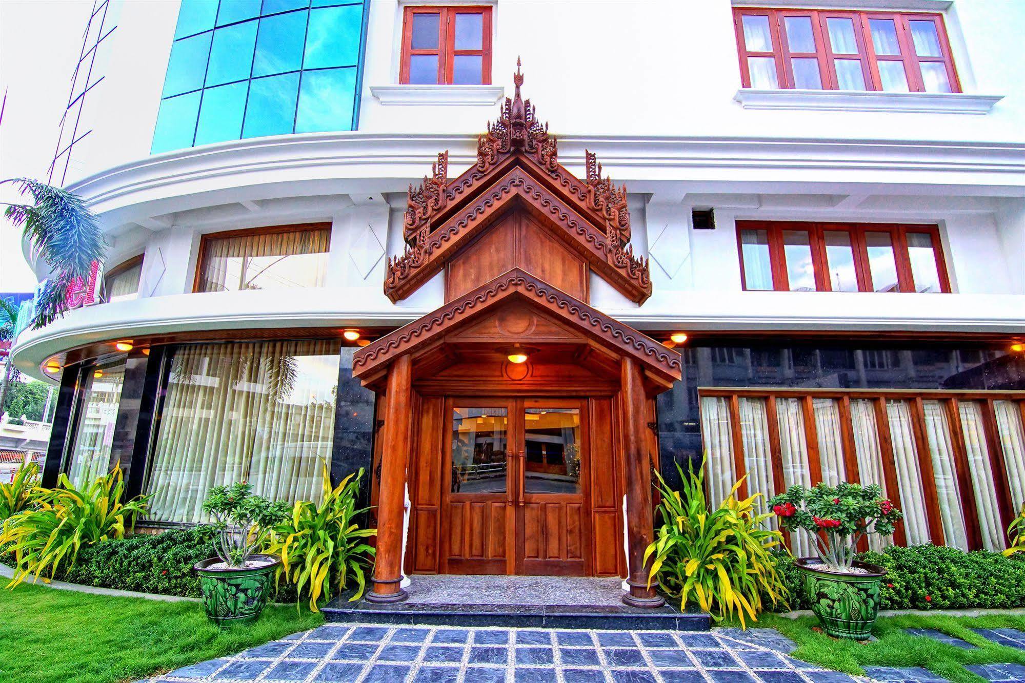 Shwe Ingyinn Hotel Mandalay Buitenkant foto